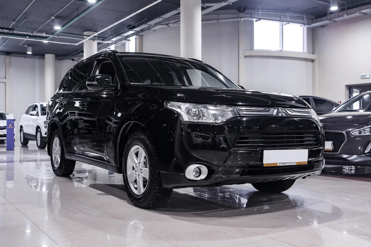 Купить Outlander с пробегом