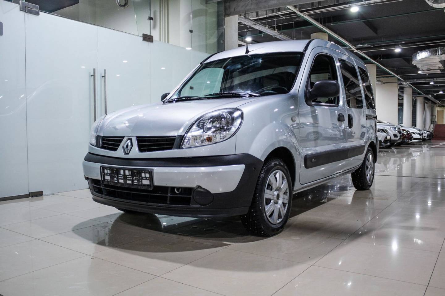 Купить Kangoo с пробегом